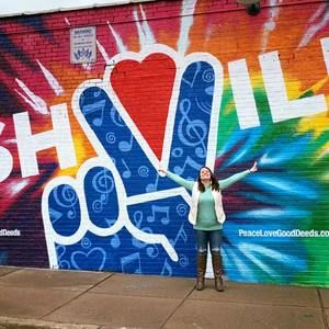 Meet your Posher, Anne